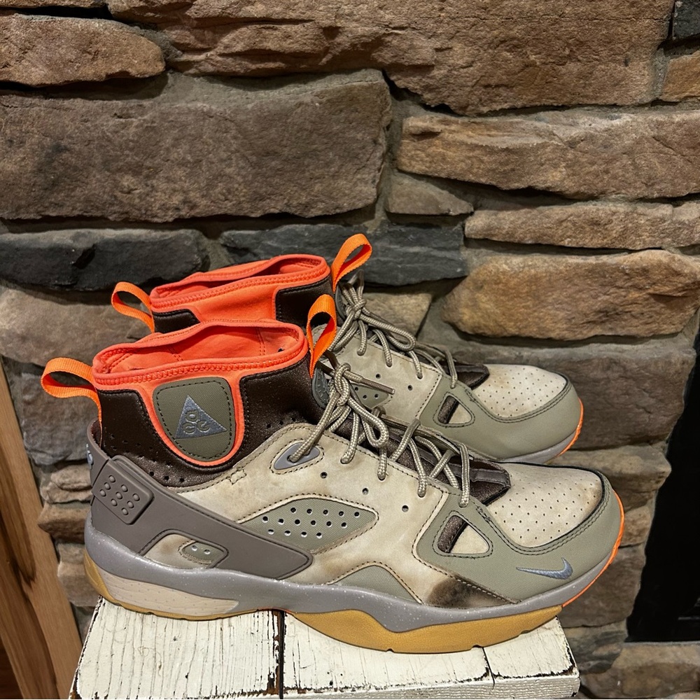 Nike ACG Air Mowabb Beige and‎ Orange Sneakers men size 13